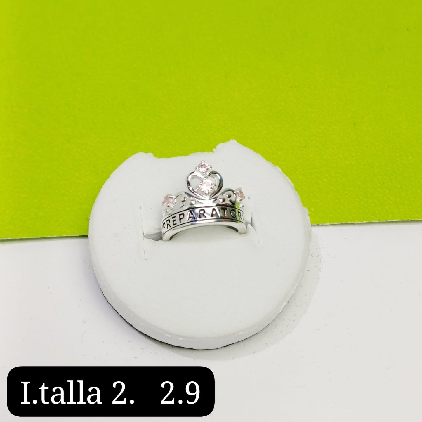 Anillo de graduación preparatoria
