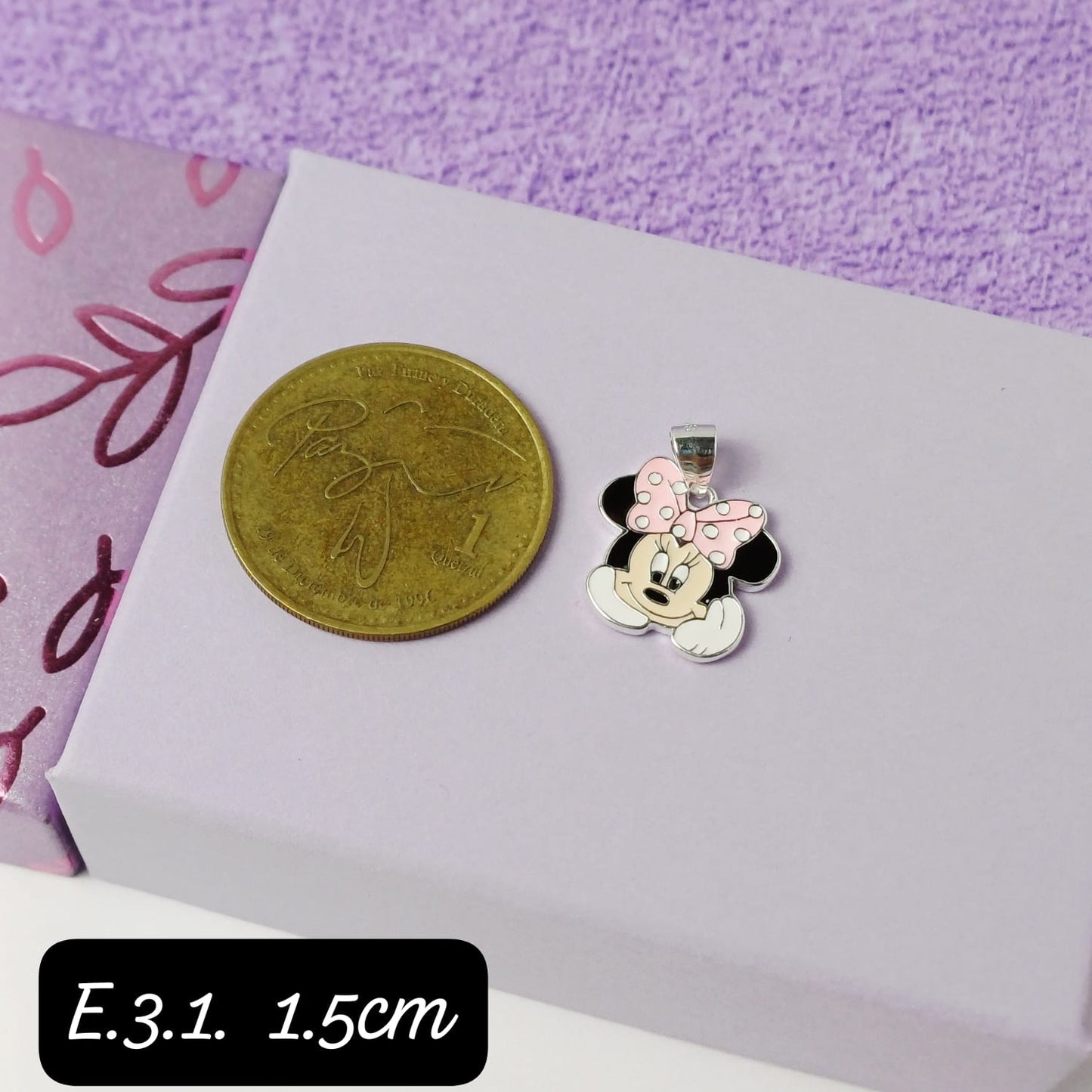 Dije de Minnie mouse