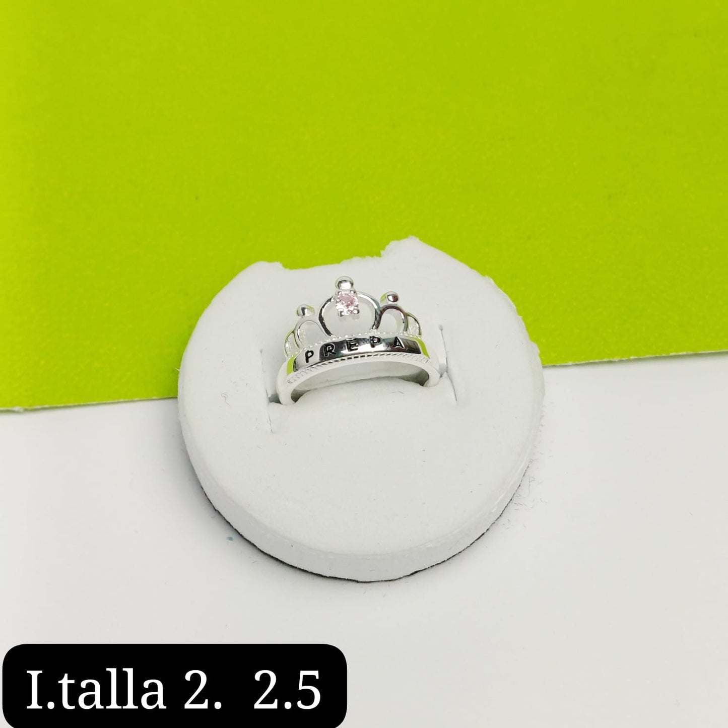Anillo de graduación preparatoria