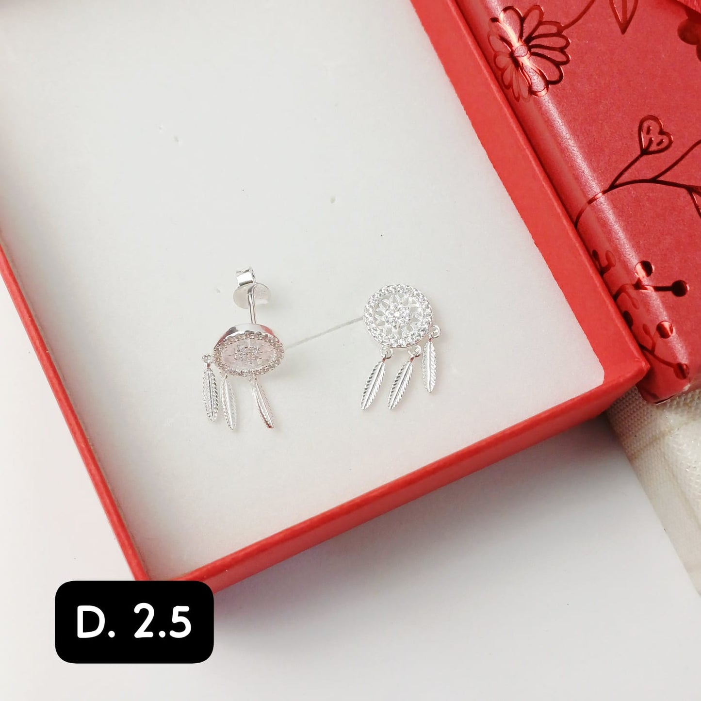 Arete pegado de atrapasueños