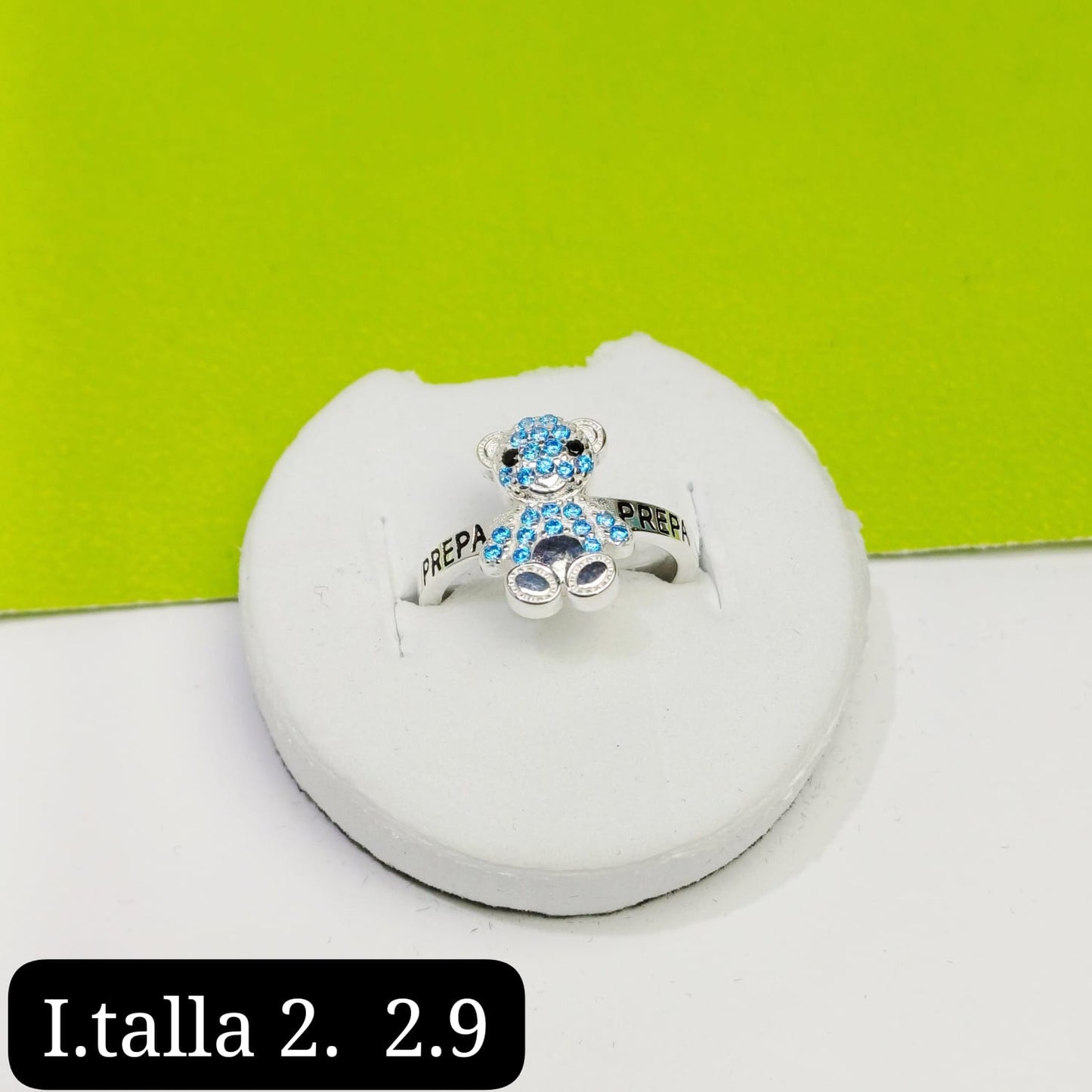 Anillo de graduación preparatoria