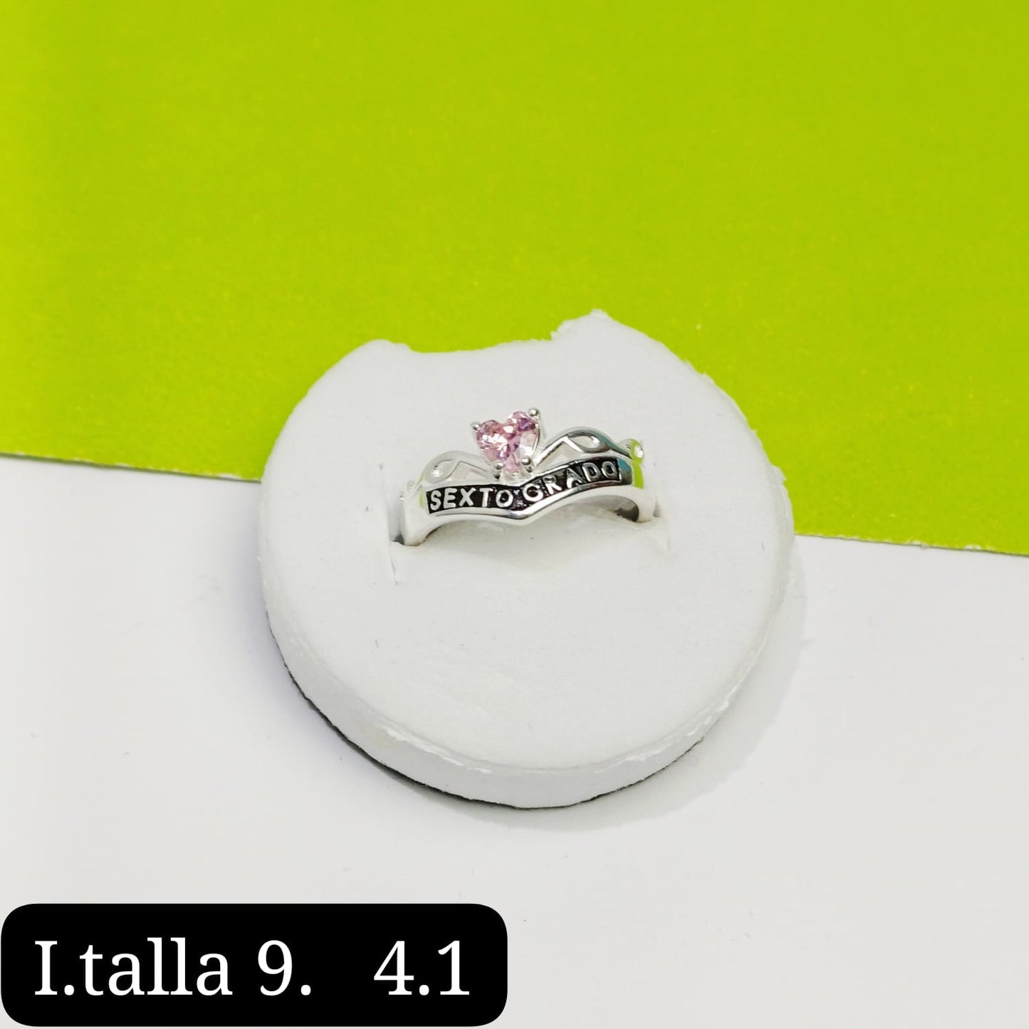 Anillo de graduación 6to grado