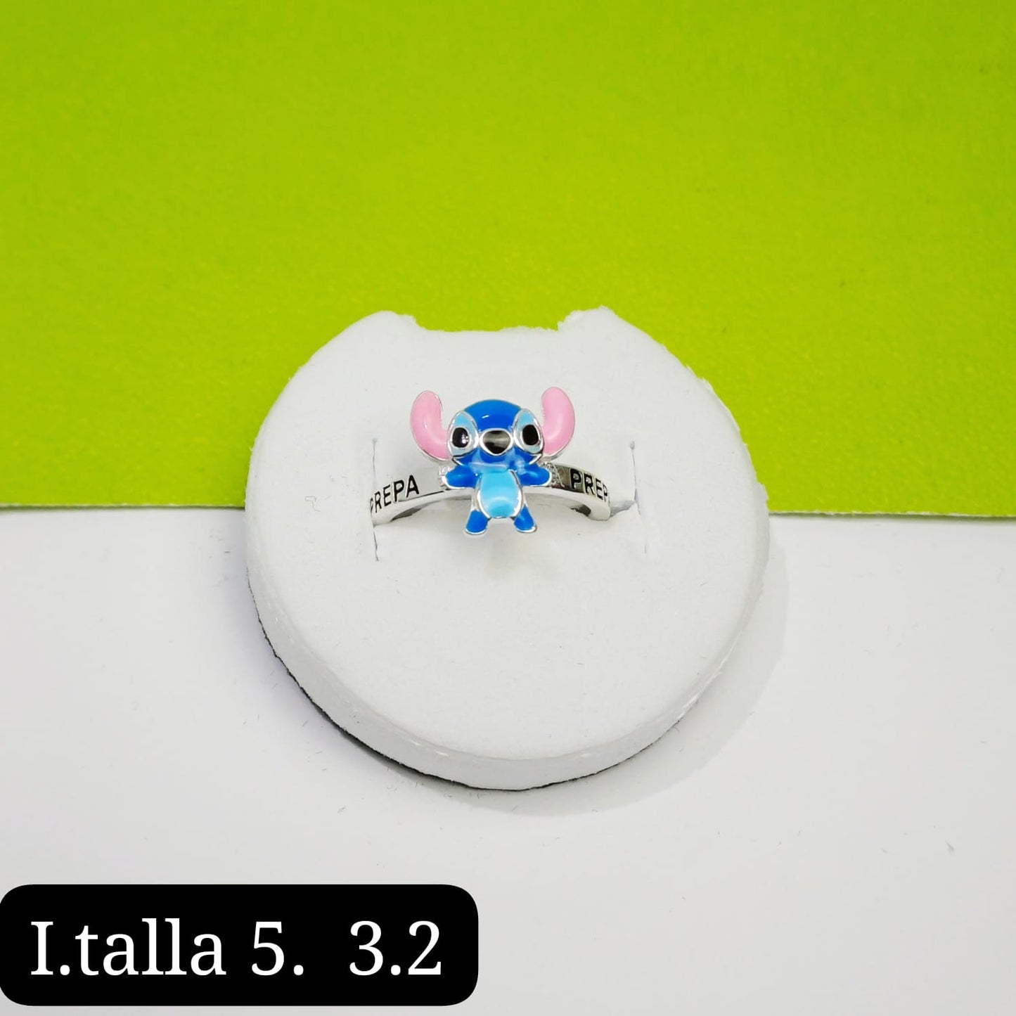 Anillo de graduación preparatoria