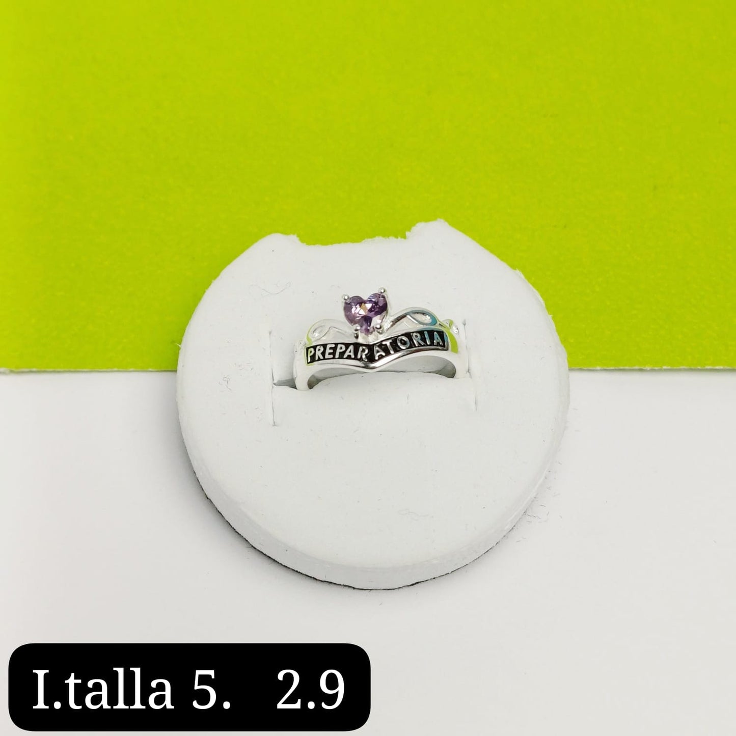 Anillo de graduación preparatoria
