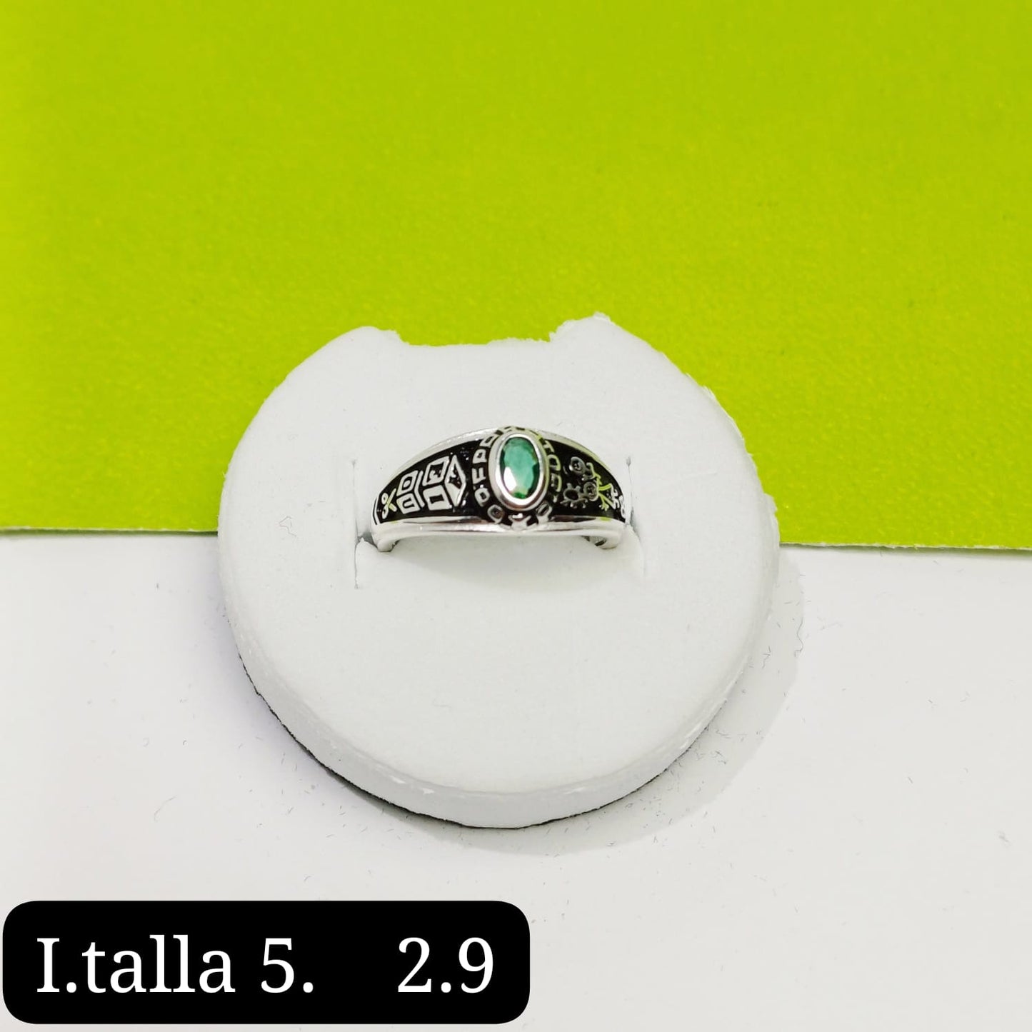 Anillo de graduación preparatoria