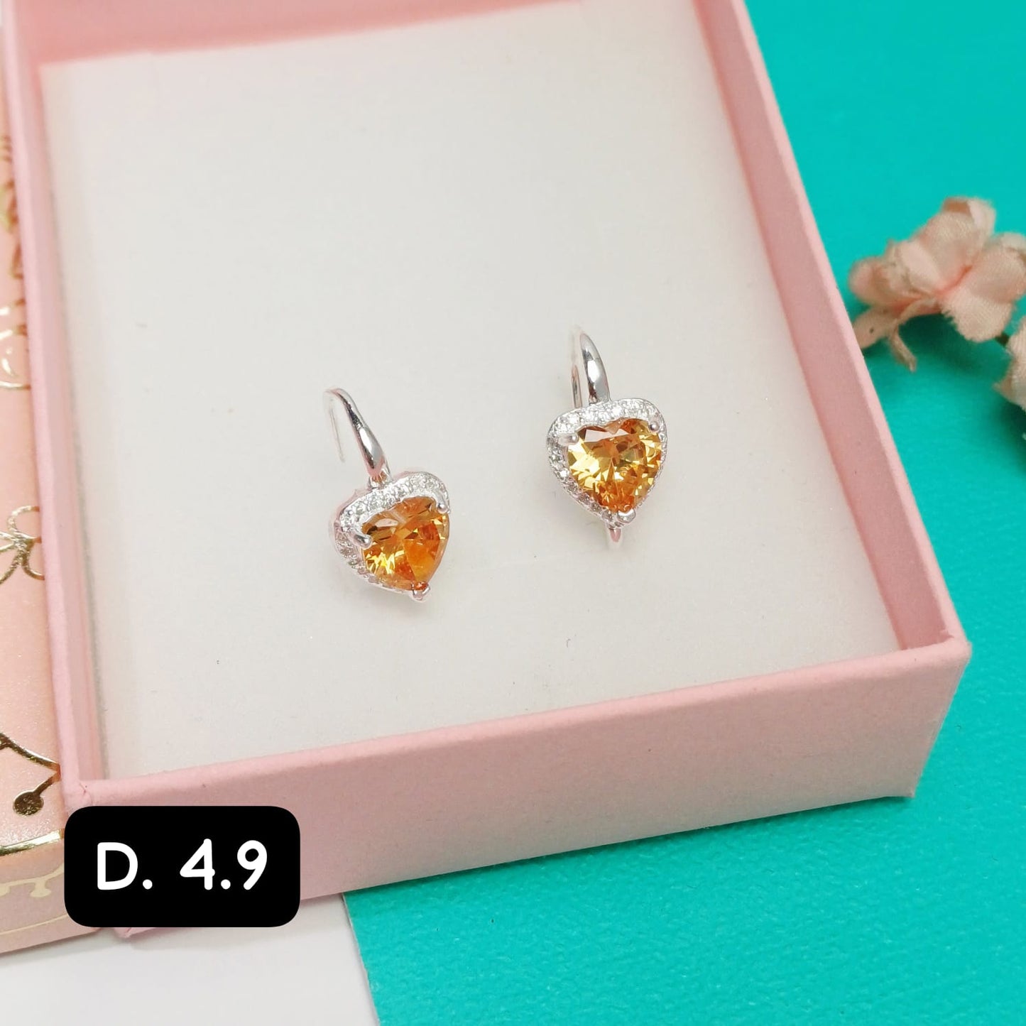 Arete de diseño de corazón