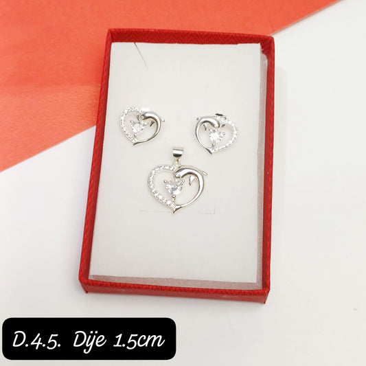 Juego de corazon delfin