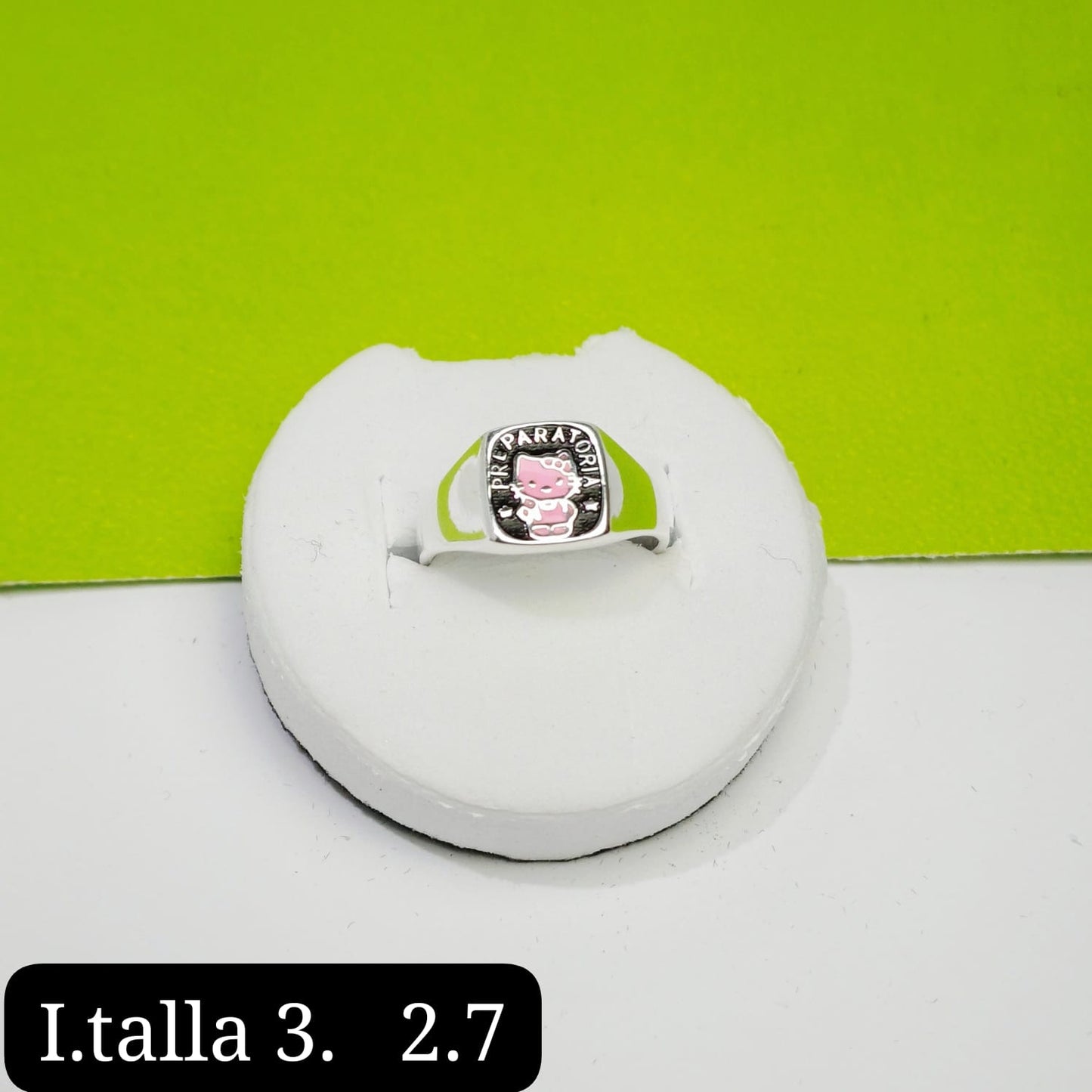 Anillo de graduación preparatoria