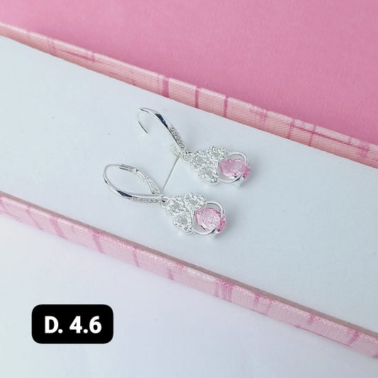 Arete de  diseño  de flor